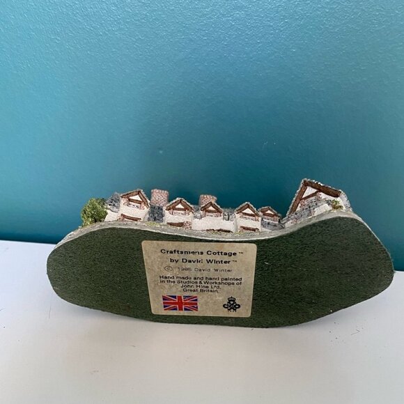 VINTAGE Craftsman Cottage Figure By David Winter 1985 England John Hine - Picture 9 of 9